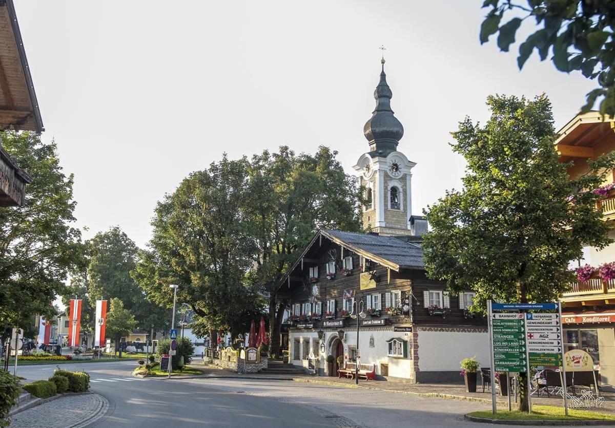 Hotel Gasthof Markterwirt Altenmarkt im Pongau Esterno foto